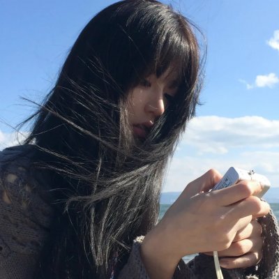 5个吓鬼的少年